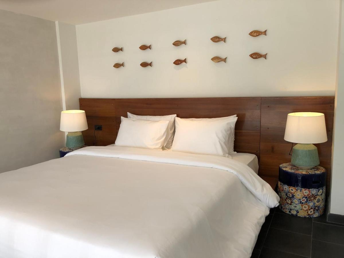 Le Mint Hotel Куинён Экстерьер фото