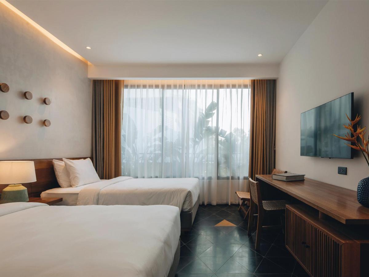 Le Mint Hotel Куинён Экстерьер фото